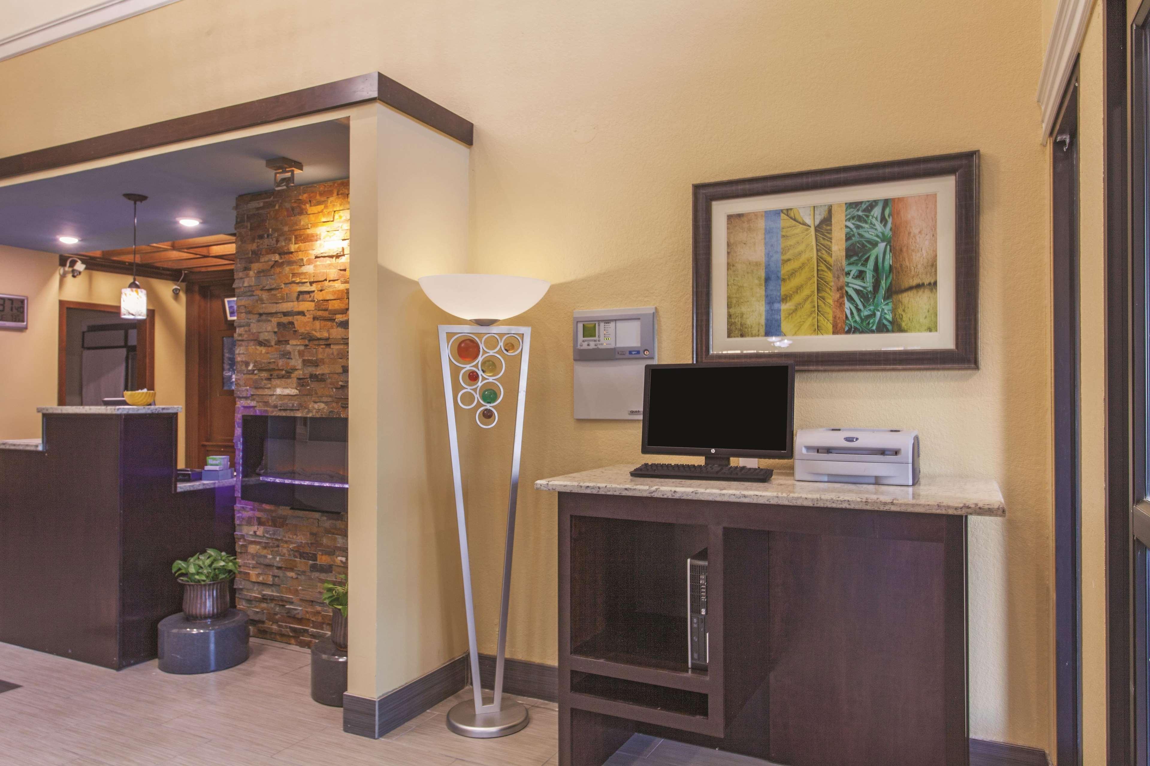 La Quinta By Wyndham Elizabethtown Hotel Eksteriør billede
